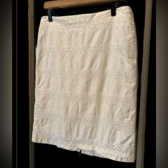 Talbots White Laced Pencil Skirt Size‎ 10 - Picture 1 of 4